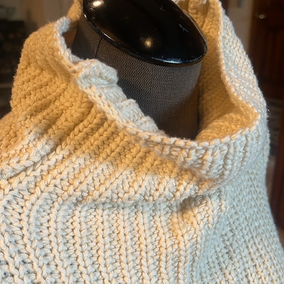 Free People sweater - Picture 3 of 6